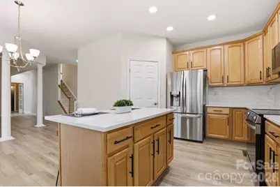 3909 Meadow Green Drive, Charlotte, NC 28269 - Photo 14