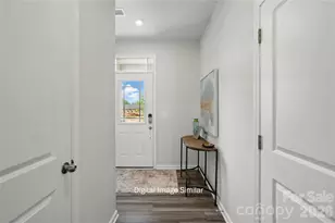 6041 Mallow Crossing Ln, Charlotte, NC 28213 - Photo 4