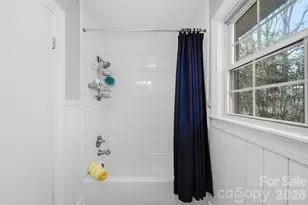 705 2nd Ave NE, Conover, NC 28613 - Photo 28