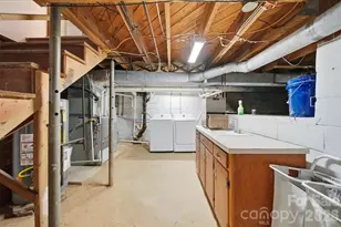 705 2nd Ave NE, Conover, NC 28613 - Photo 32