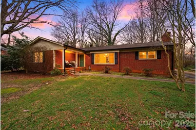 705 2nd Avenue NE, Conover, NC 28613 - Photo 2