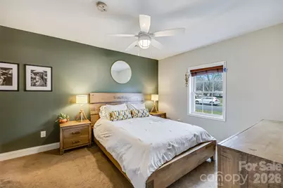 708 Pennwood Lane, Charlotte, NC 28215 - Photo 12