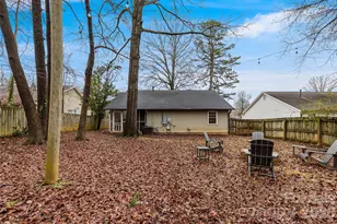 708 Pennwood Ln, Charlotte, NC 28215 - Photo 24