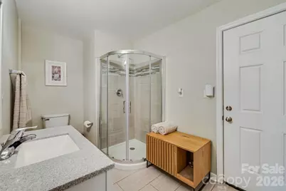 708 Pennwood Lane, Charlotte, NC 28215 - Photo 14