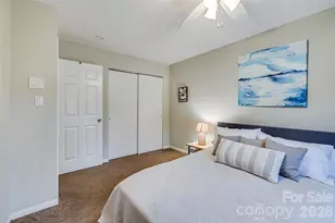 708 Pennwood Ln, Charlotte, NC 28215 - Photo 18