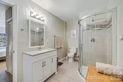 708 Pennwood Lane, Charlotte, NC 28215 - Photo 16