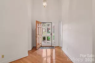 5423 Dunedin Ln, Charlotte, NC 28270 - Photo 4