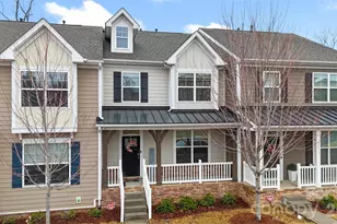 2109 Laurel Vlg Cir, Belmont, NC 28012 - Photo 2