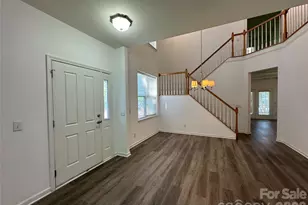 10968 Princeton Village Dr, Charlotte, NC 28277 - Photo 4