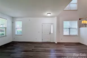10968 Princeton Village Dr, Charlotte, NC 28277 - Photo 2