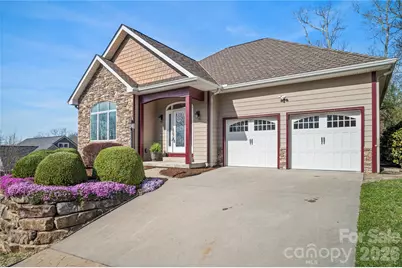 84 Deep Valley Lane, Hendersonville, NC 28791 - Photo 2