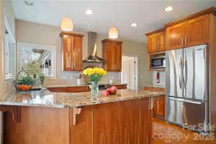 84 Deep Valley Ln, Hendersonville, NC 28791 - Photo 14