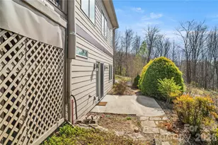 84 Deep Valley Ln, Hendersonville, NC 28791 - Photo 4