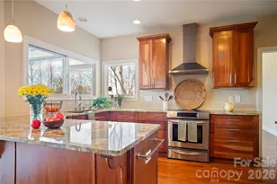 84 Deep Valley Ln, Hendersonville, NC 28791 - Photo 16