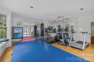 1219 Scotland Ave, Charlotte, NC 28207 - Photo 24