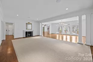 1219 Scotland Ave, Charlotte, NC 28207 - Photo 16