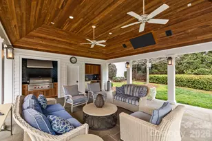 1219 Scotland Ave, Charlotte, NC 28207 - Photo 40