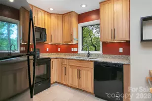 72 Memory Ln, Brevard, NC 28712 - Photo 22