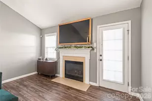 108 Deerfield Dr, Mount Holly, NC 28120 - Photo 12