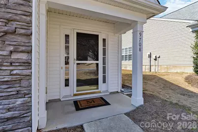 9708 Kestral Ridge Drive, Charlotte, NC 28269 - Photo 6