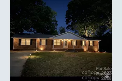 1621 Stonehill Place, Rock Hill, SC 29730 - Photo 2