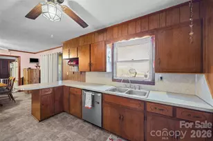 1379 Oakdale Rd, Rock Hill, SC 29730 - Photo 8