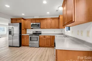 303 Golfside Dr, Flat Rock, NC 28731 - Photo 16