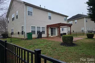 9525 Durness Dr, Charlotte, NC 28278 - Photo 28