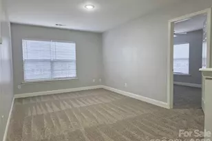 9525 Durness Dr, Charlotte, NC 28278 - Photo 14