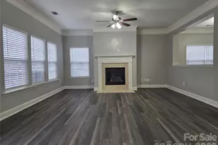 9525 Durness Dr, Charlotte, NC 28278 - Photo 6