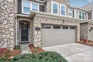 9419 Glenburn Ln, Charlotte, NC 28278 - Photo 2