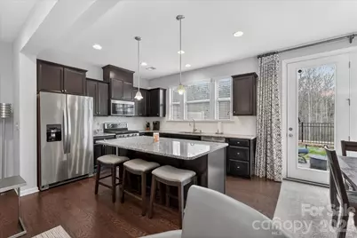 9419 Glenburn Lane, Charlotte, NC 28278 - Photo 12