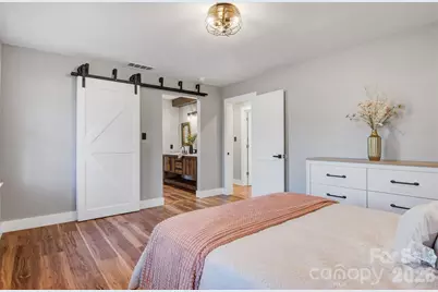 1206 9th Street NW, Hickory, NC 28601 - Photo 18