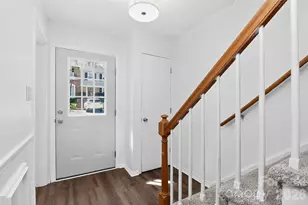4605 Hedgemore Dr, Charlotte, NC 28209 - Photo 4