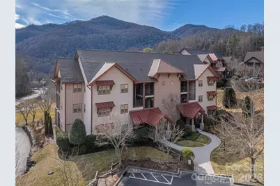 1650 Country Club Drive #C302, Maggie Valley, NC 28751 - Photo 2