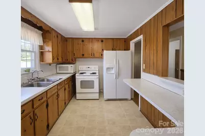 3361 S US 321 Highway, Newton, NC 28658 - Photo 8