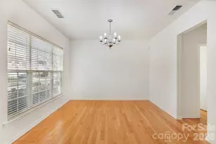 2205 Arbor Vista Dr, Charlotte, NC 28262 - Photo 4