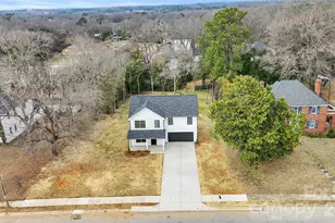 404 E Arch St, Lancaster, SC 29720 - Photo 2