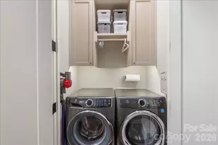 2331 Selwyn Ave, Charlotte, NC 28207 - Photo 40