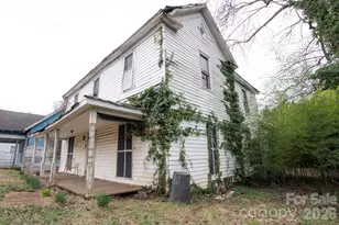 303 E Fisher St, Salisbury, NC 28144 - Photo 4