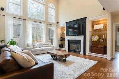 39 Windover Drive, Asheville, NC 28803 - Photo 2