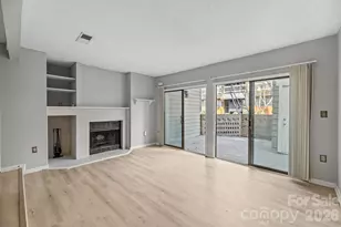 427 W 8th St, Charlotte, NC 28202 - Photo 4