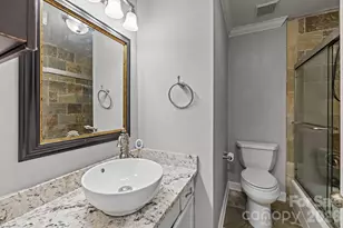 427 W 8th St, Charlotte, NC 28202 - Photo 22