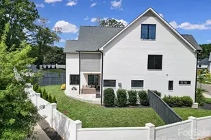 911 Laurel Creek Ln, Charlotte, NC 28211 - Photo 30