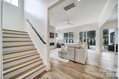 911 Laurel Creek Lane, Charlotte, NC 28211 - Photo 12