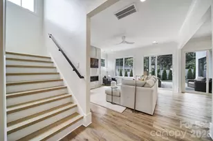 911 Laurel Creek Ln, Charlotte, NC 28211 - Photo 12