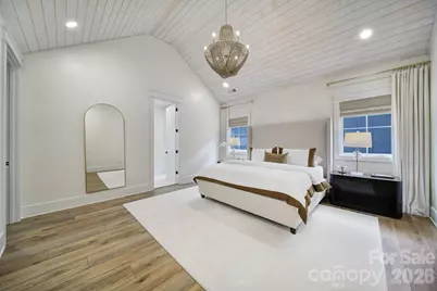 911 Laurel Creek Lane, Charlotte, NC 28211 - Photo 16