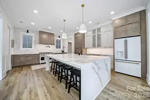 911 Laurel Creek Ln, Charlotte, NC 28211 - Photo 8