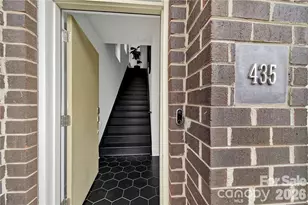 435 Steel Gardens Blvd, Charlotte, NC 28205 - Photo 2