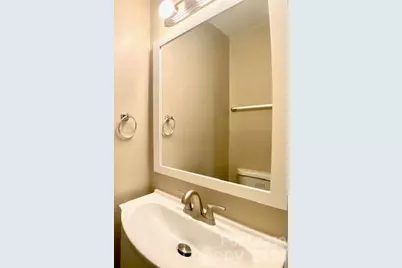 755 Harwyn Drive, Charlotte, NC 28215 - Photo 8